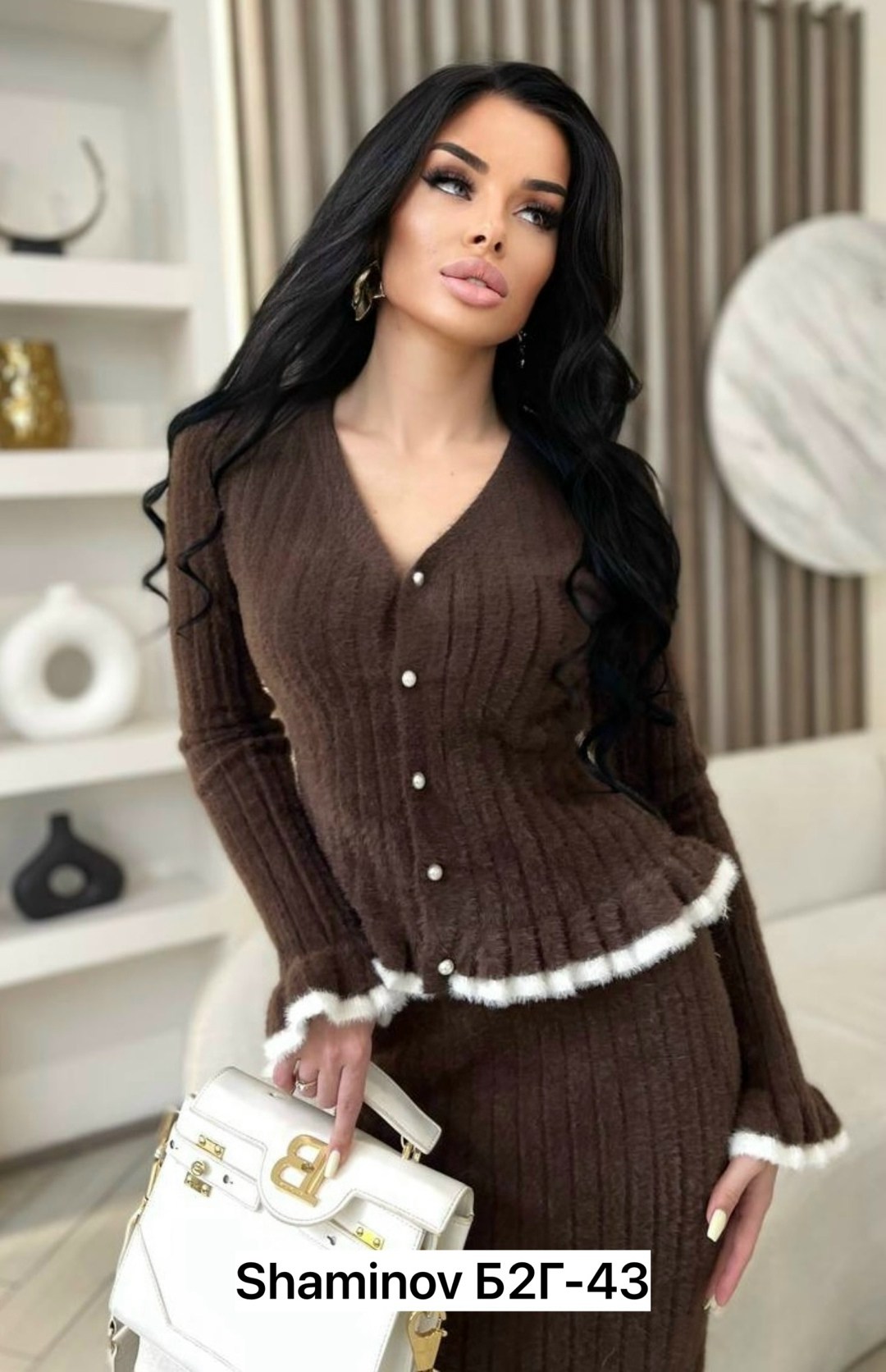 костюм с юбкой трикотажный лапша,костюм женский с юбкой трикотажный,трикотажные костюмы с юбкой,трикотажные костюмы,женские костюмы с юбкой