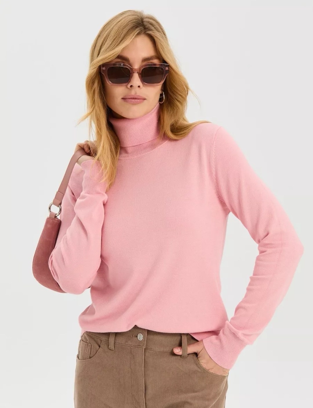 водолазка базовая женская,женская водолазка,водолазка,базовая водолазка,женская водолазка с длинными рукавом