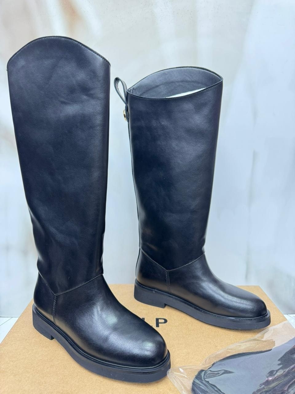 женские сапоги,сапоги высокие,сапоги модные,кожаные сапоги,