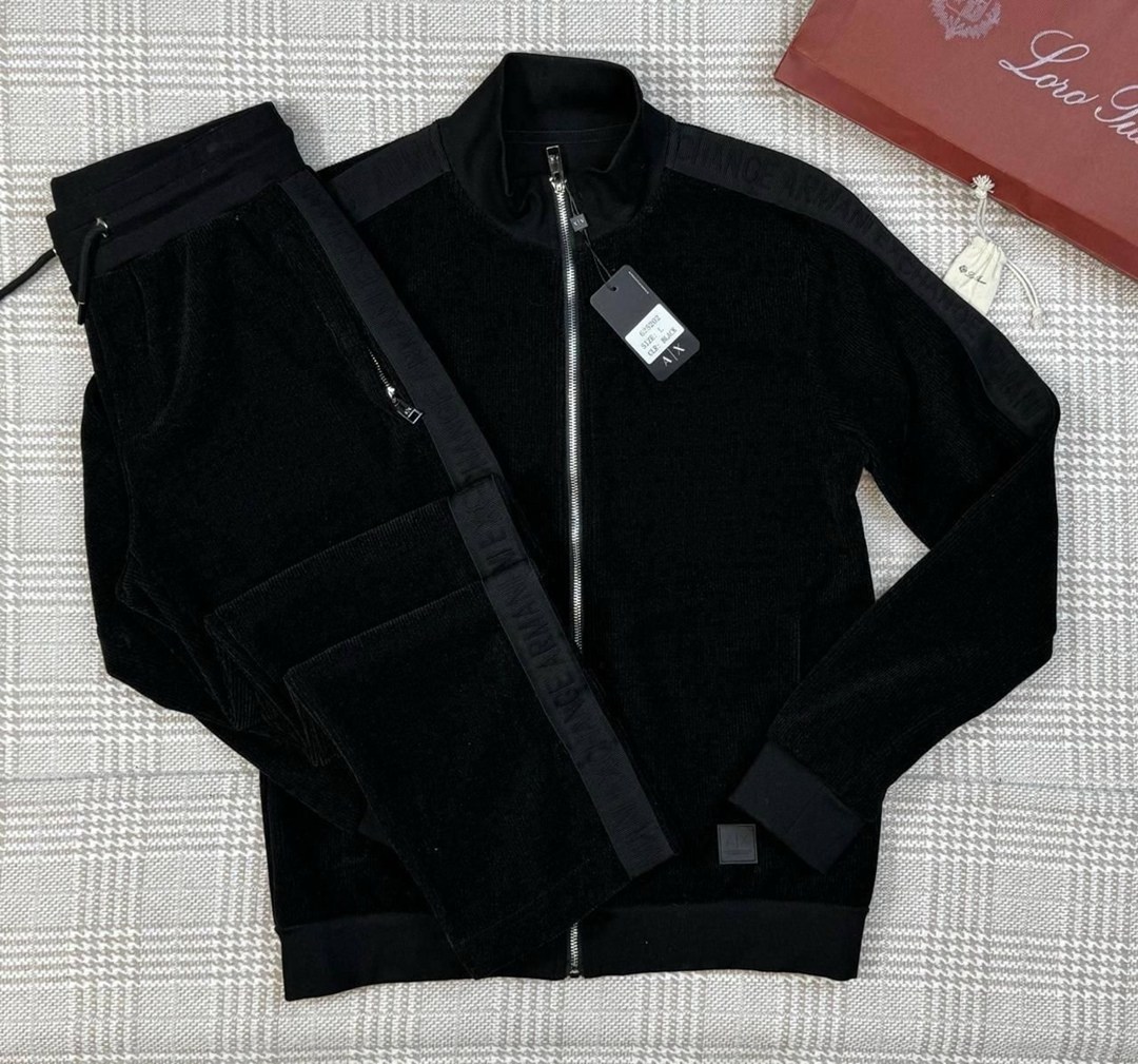 спортивный костюм armani,мужские спортивные костюмы,спортивный костюм stefano ricci,спортивные костюм