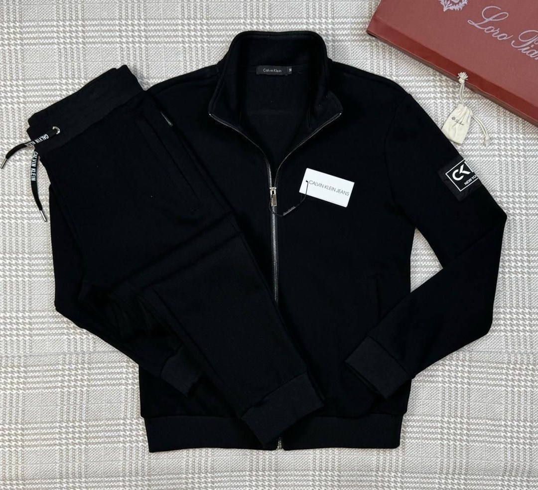 спортивный костюм armani,мужские спортивные костюмы,спортивный костюм stefano ricci,спортивные костюм