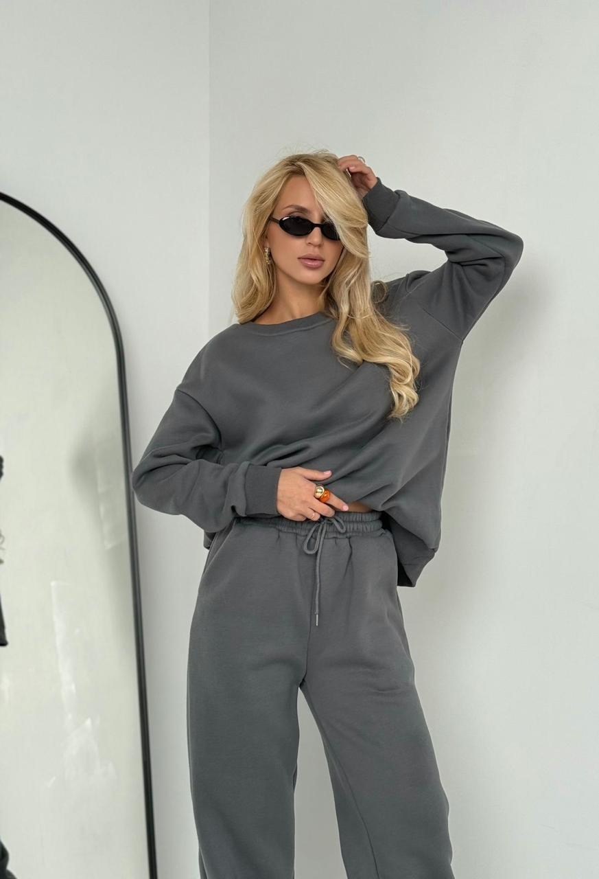 спортивные костюмы женские,спортивные костюм,девушка в спортивном костюме оверсайз,cпортивный костюм женский на флисе,костюм оверсайз