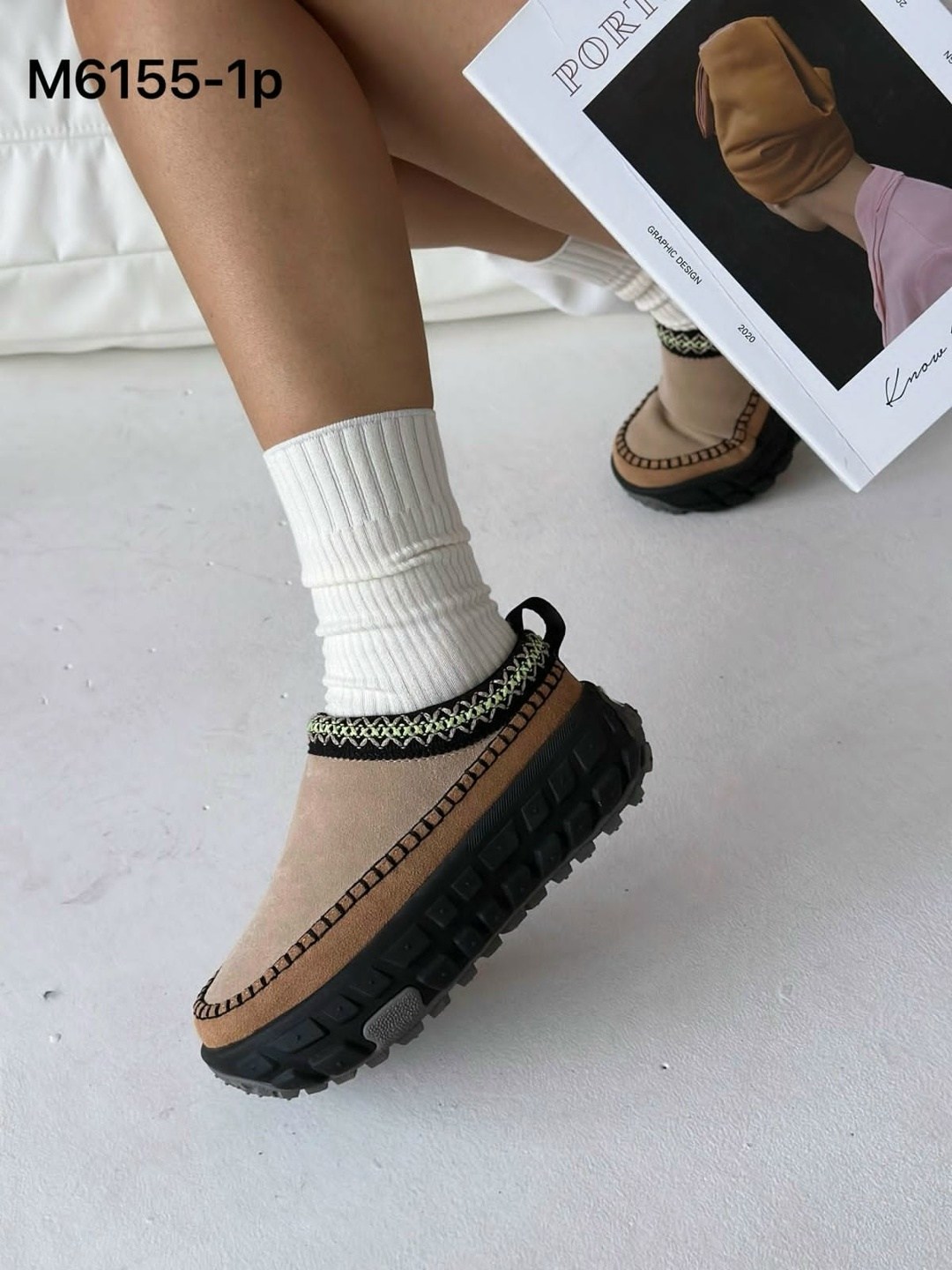 ,женская ,женская  зимняя,угги женские,модная