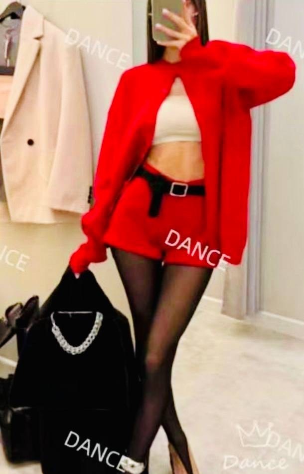 костюмы женские,женский костюм с шортами,костюмы спортивные,,кофта спортивная укороченная