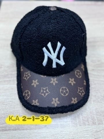 демисезонная бейсболка,кепка,кепка зимняя,теплая кепка,теплая бейсболка