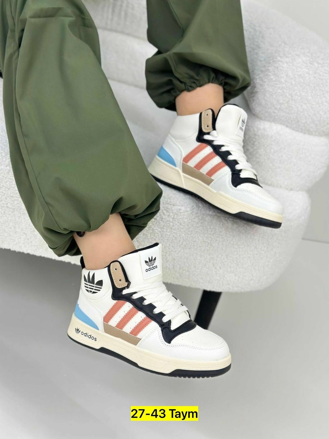 кроссовки adidas,кроссовки женские adidas,женские кроссовки,, женская