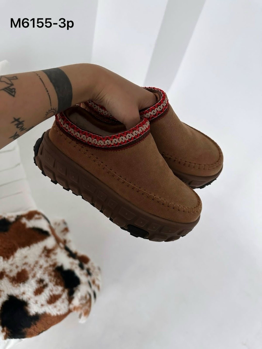 ,женские угги, теплая,зимняя ,угги модные