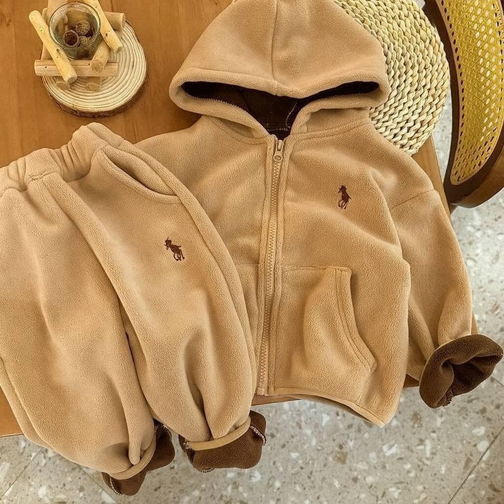 флисовые костюмы,флисовые куртки,спортивные костюмы на флисе,флисовая одежда,флисовый костюм детский