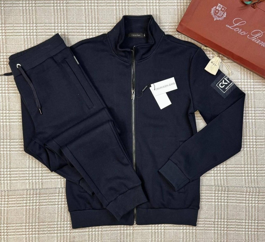 спортивный костюм armani,мужские спортивные костюмы,спортивный костюм stefano ricci,спортивные костюм