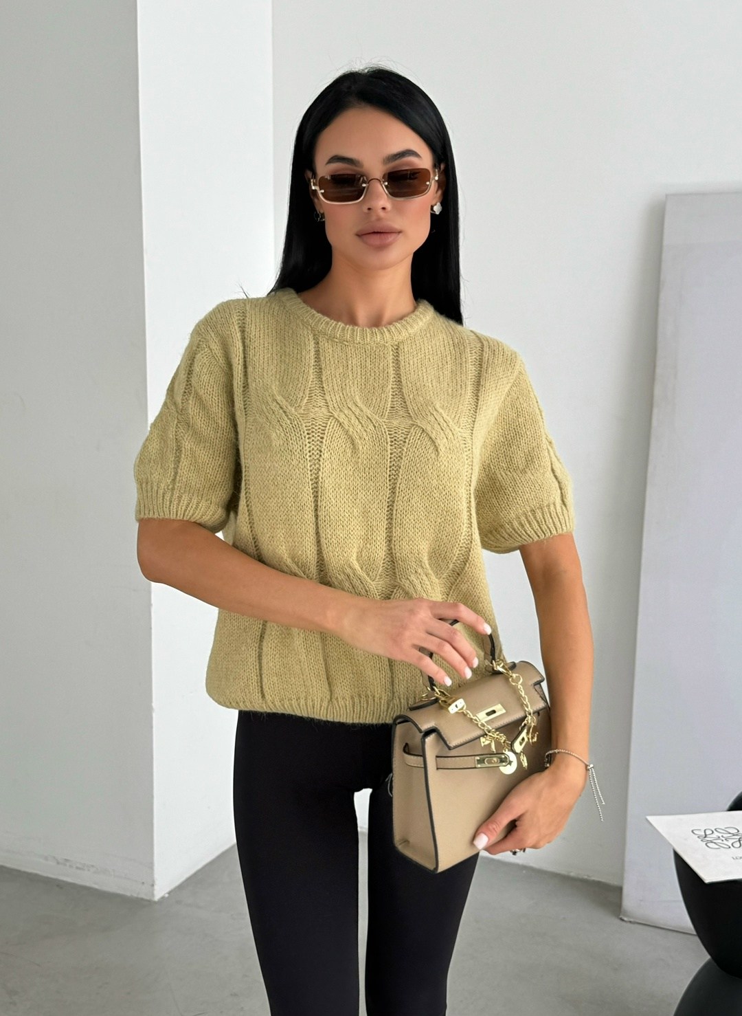 джемпер молочный,свитера вязаные,стильный джемпер,вязаная кофта,кофта женская