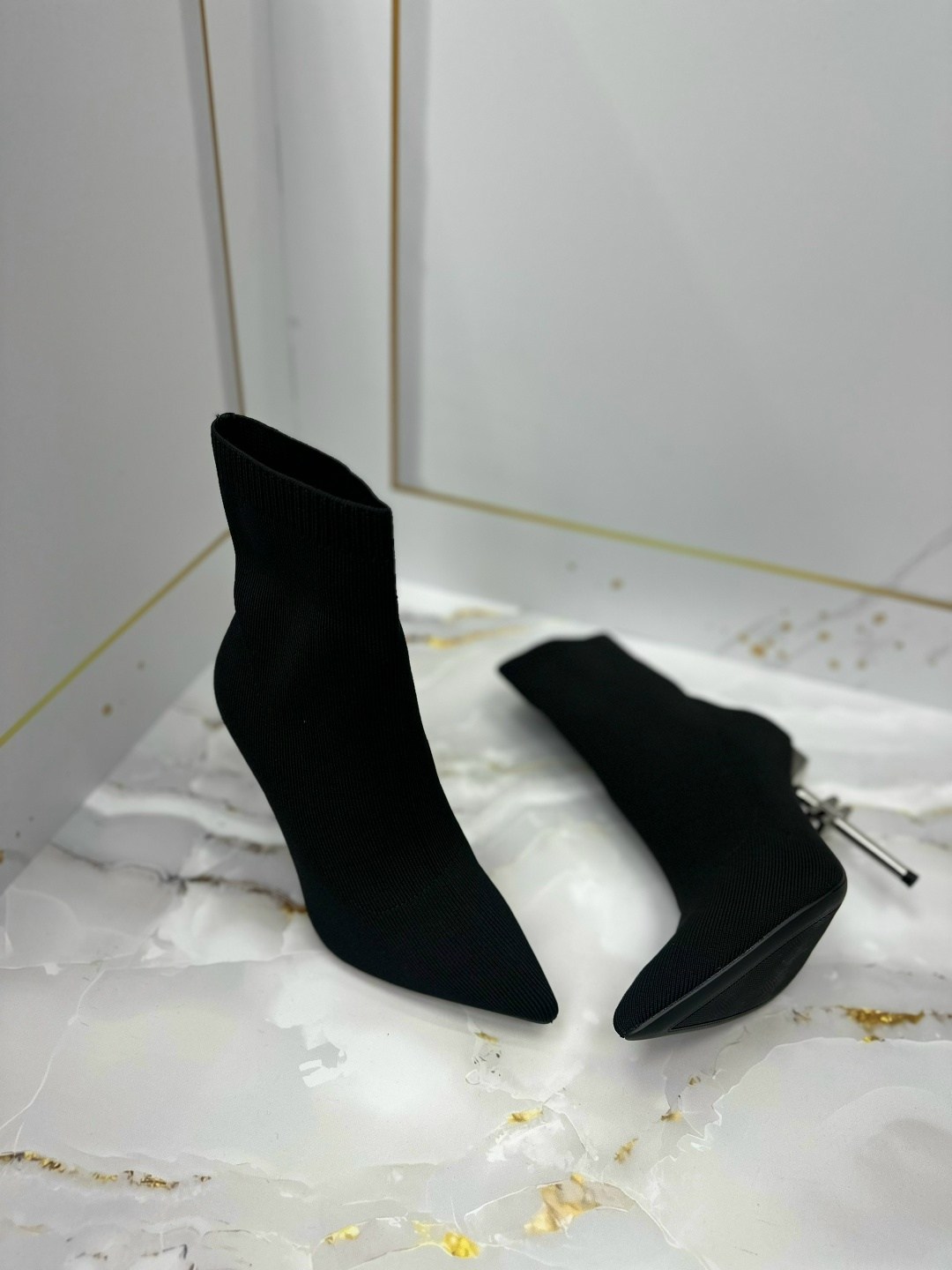 ,ботильоны текстильные женские,ботильоны женские,стильные ботильоны,ботильоны носки