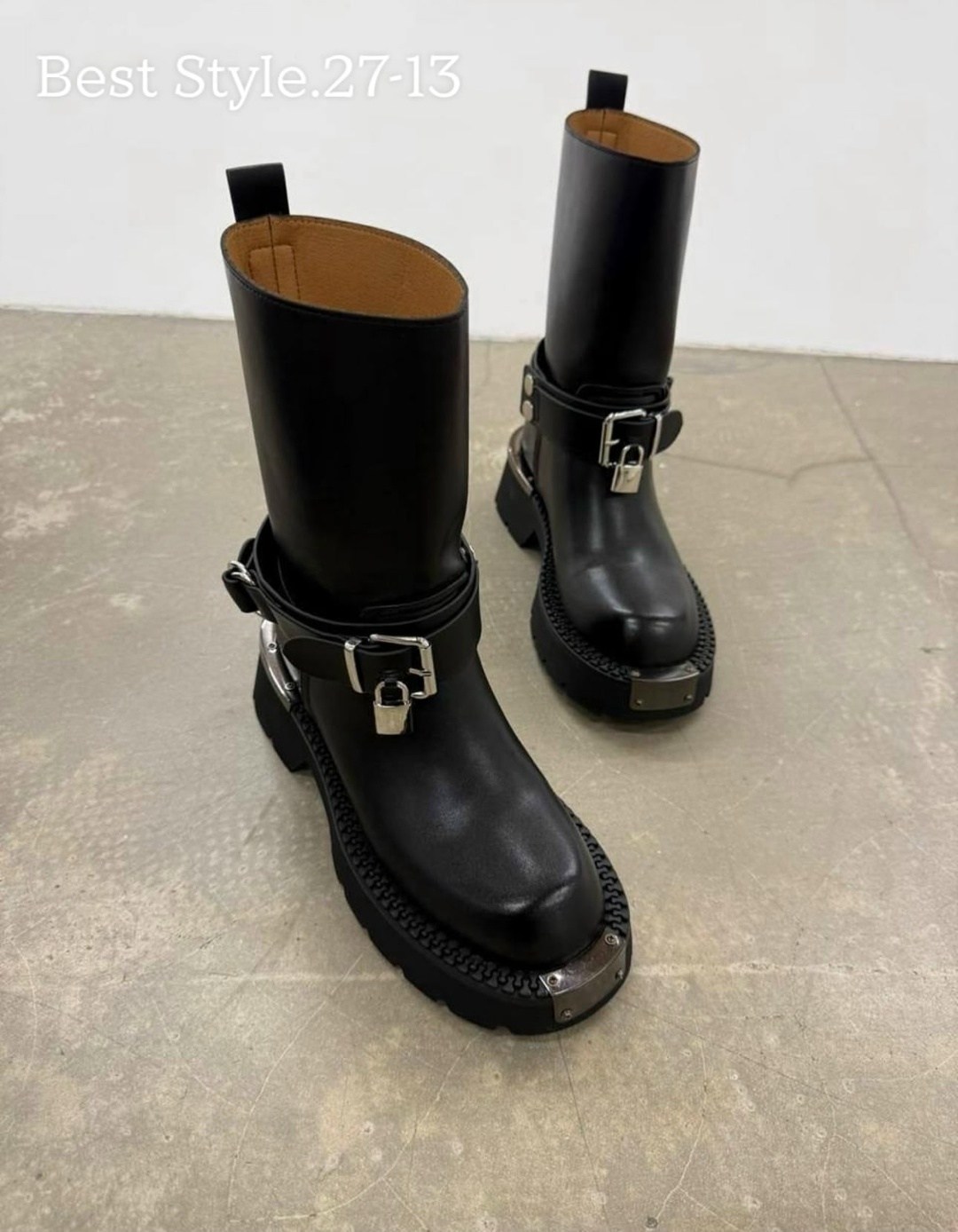 ,модные сапоги,женские сапоги,короткие сапоги,женские ботинки