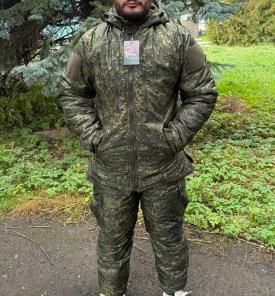 Костюм