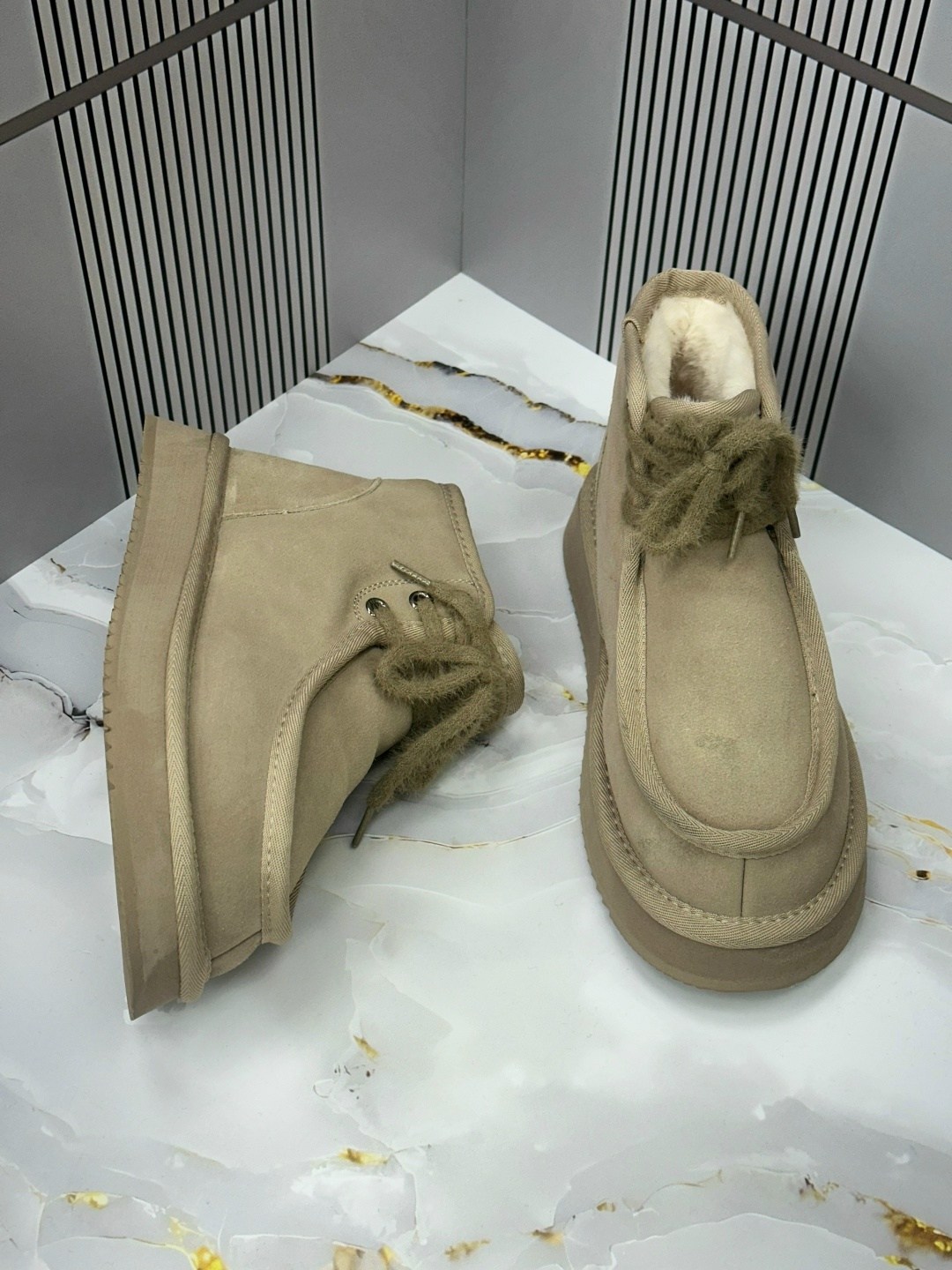 , женская,зимняя ,модные ботинки,ботинки женские