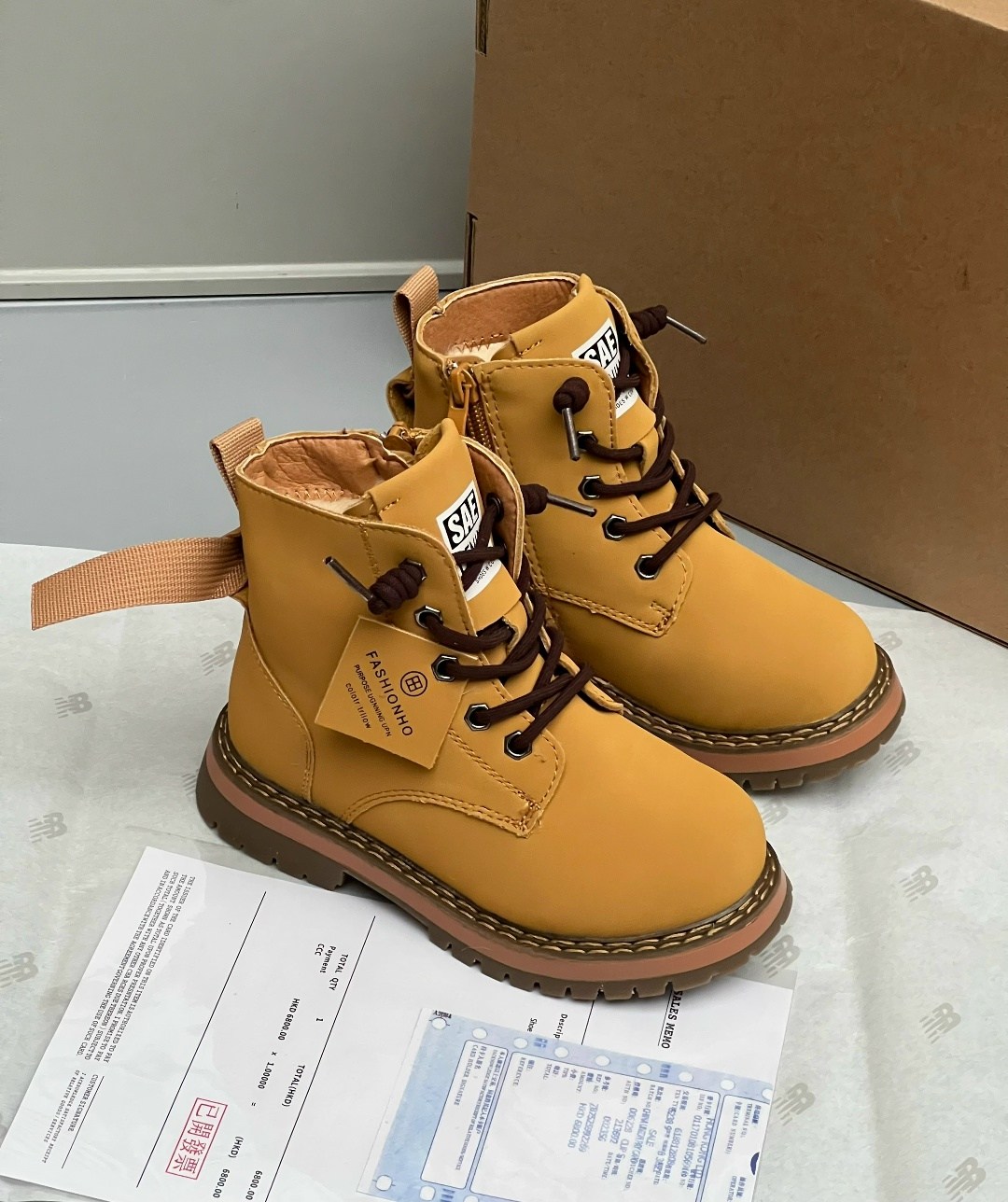 ,детские ботинки,ботинки для детей,желтые ботинки,ботинки детские для девочки