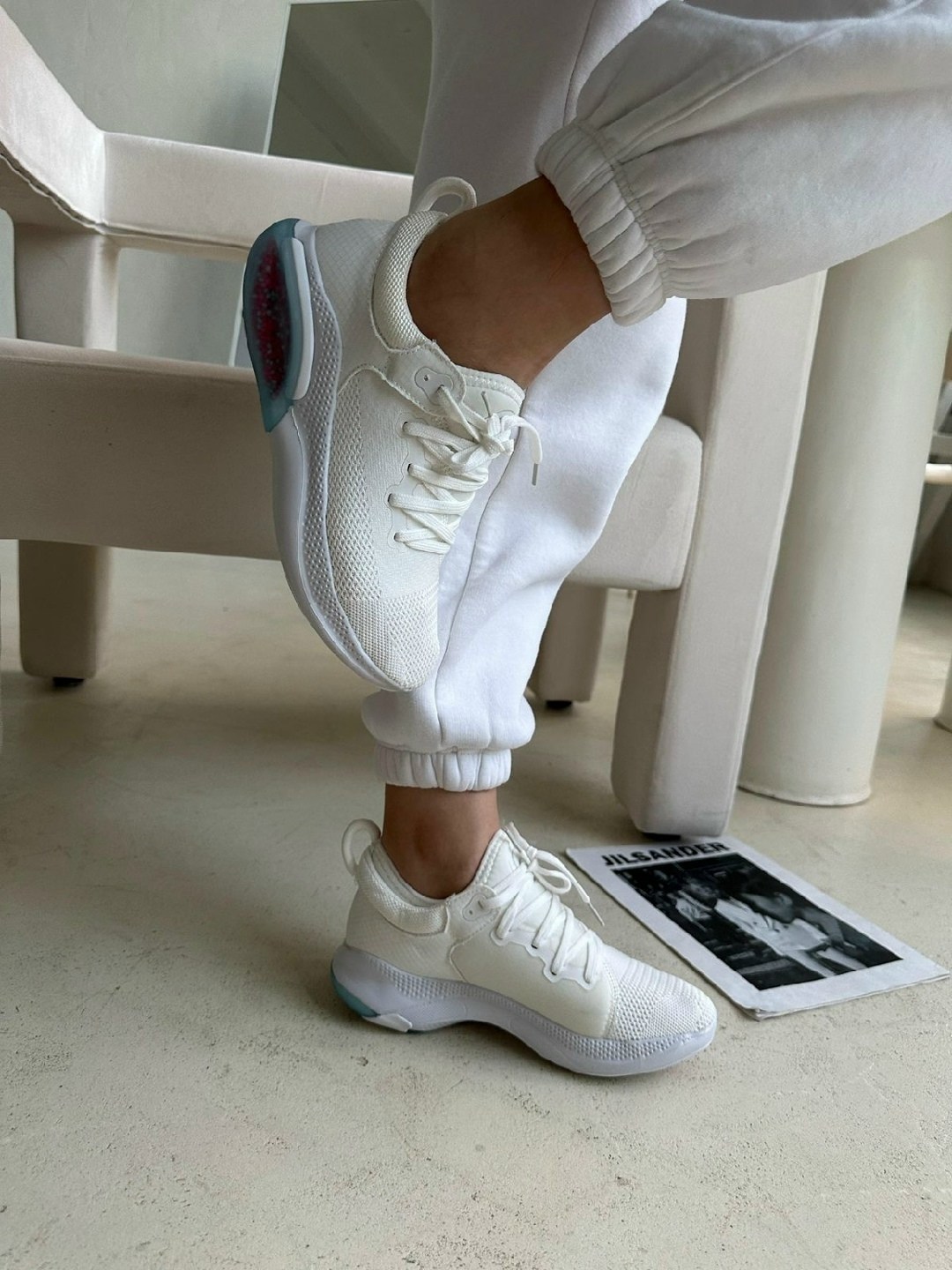 кроссовки женские белые,женские кроссовки,кроссовки женские спортивные белые,белые кроссовки,кроссовки