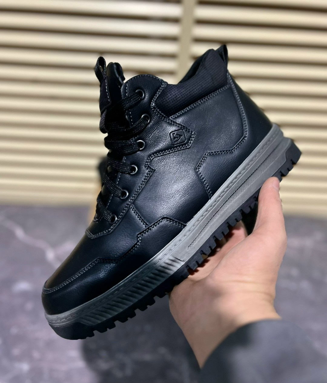 ,мужские зимние ботинки, зимняя мужская,мужские кроссовки зимние,ботинки мужские