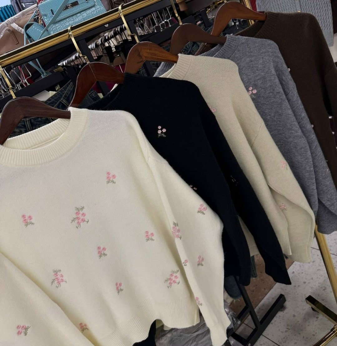 свитшот женская,джемпер с вышивкой,бежевый джемпер,вязаные свитера,трикотажный свитшот