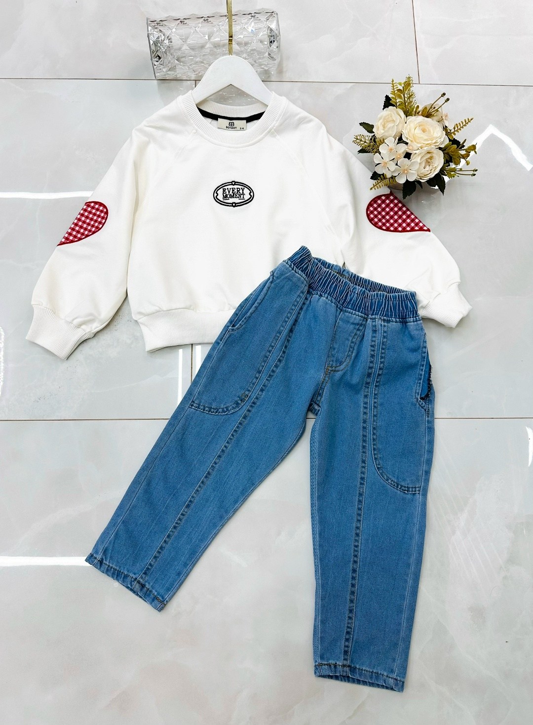 модные джинсы,детский свитшот,детские одежда,джинсы для мальчик,одежда для девочек