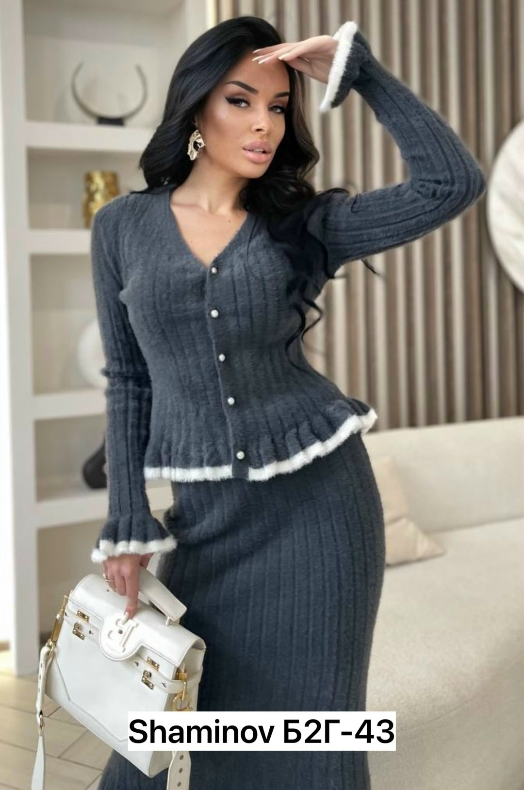 костюм с юбкой трикотажный лапша,костюм женский с юбкой трикотажный,трикотажные костюмы с юбкой,трикотажные костюмы,женские костюмы с юбкой