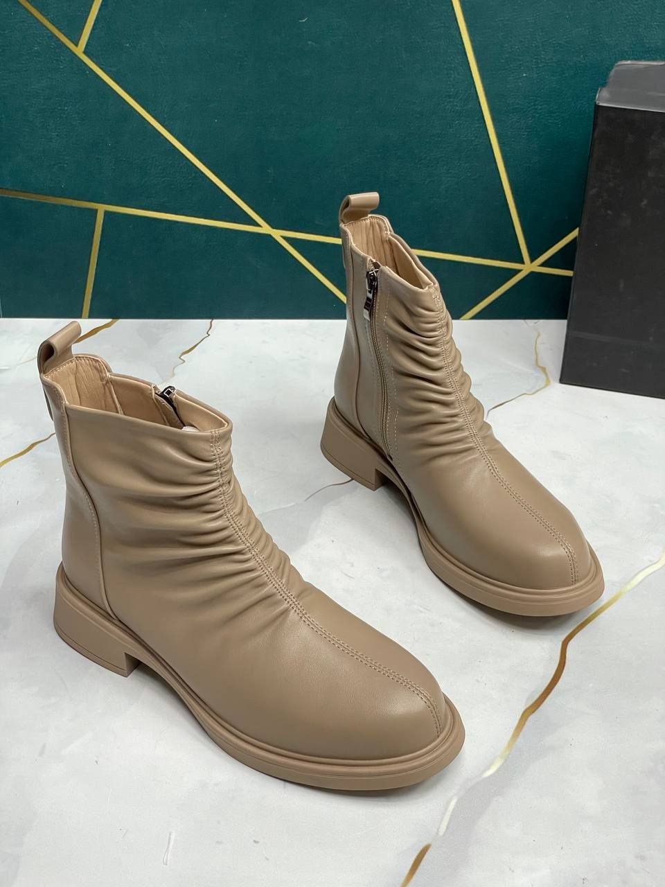 ,ботинки женские,модные ботинки,ботинка,женская