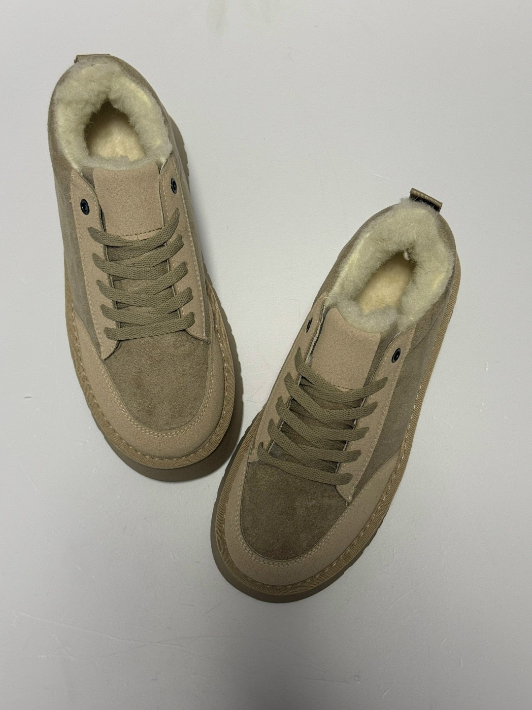 , женская,обуви,зимняя женская ,женские зимние кроссовки