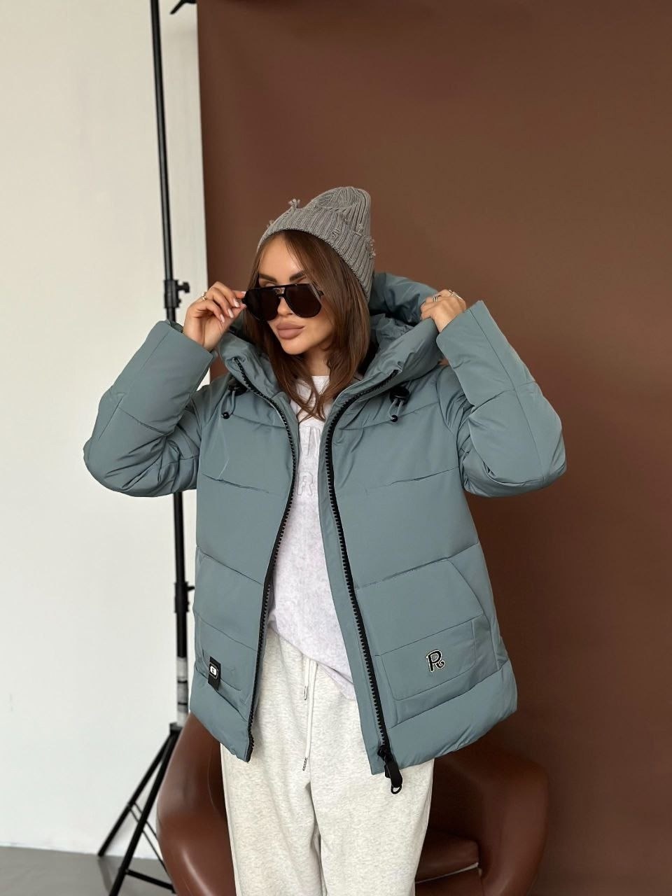 женские зимние куртки,куртка женская зимняя с капюшоном,куртка женская демисезонная с капюшоном удлиненная,демисезонная куртка,зимние куртки