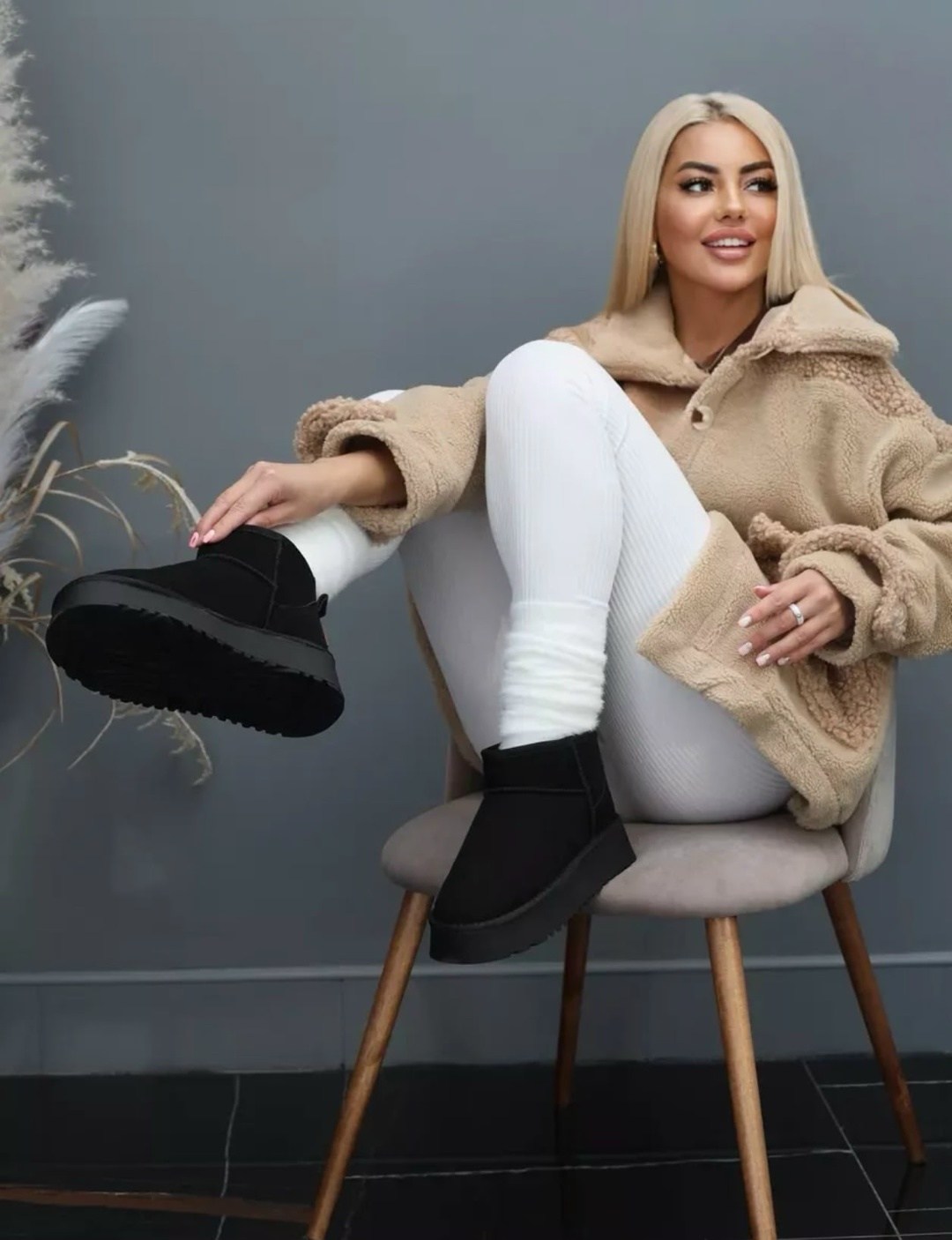 ,женские зимние угги,женские угги,угги зимние короткие на платформе,угги зимне