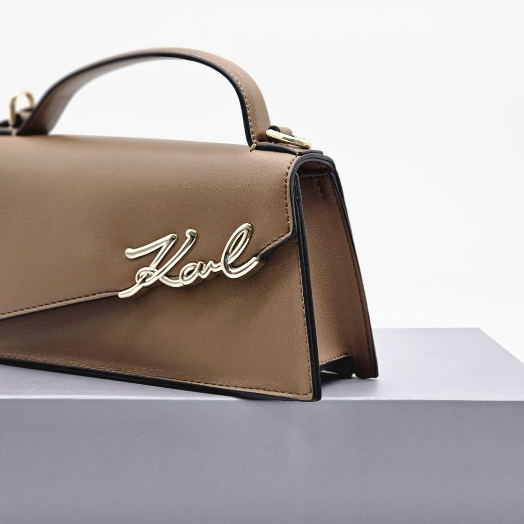 сумка karl lagerfeld,сумка,бежевая сумка,классическая сумка,сумки женская