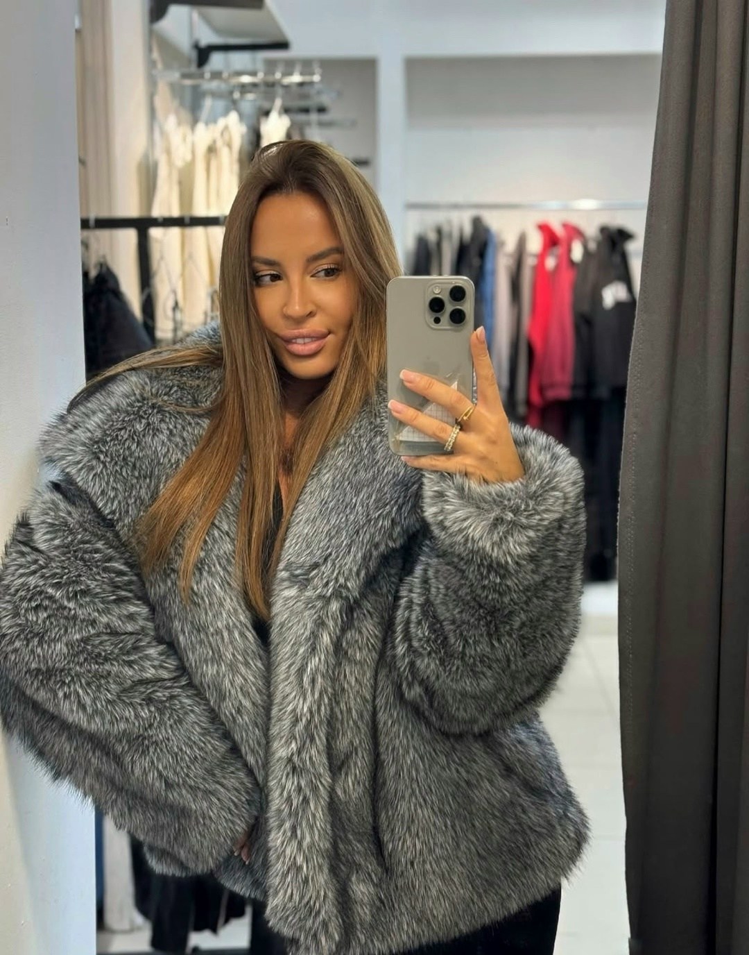 шуба искусственная,шуба из эко меха,шуба из экомеха,женская шуба,шубка