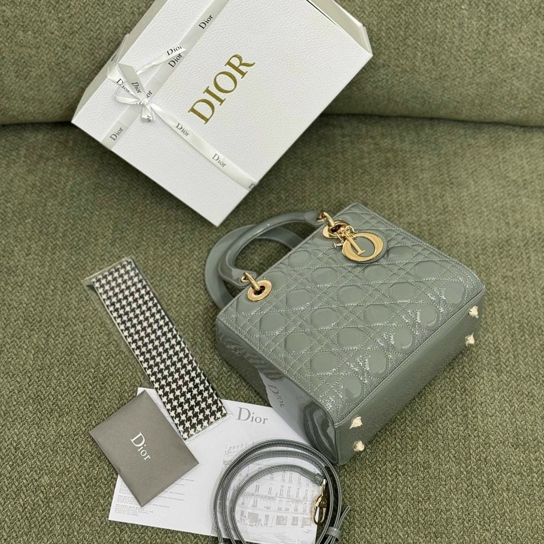 сумка christian dior lady dior,dior сумка,сумка dior натуральная кожа,сумка lady dior,сумка женская christian dior