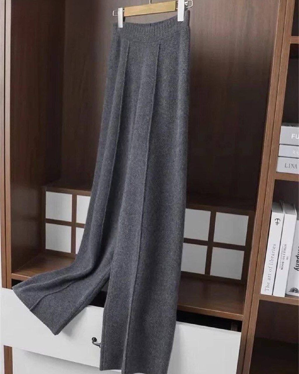 брюки с широкими штанинами,широкие брюки,женские широкие брюки,брюки классические,удлиненные брюки