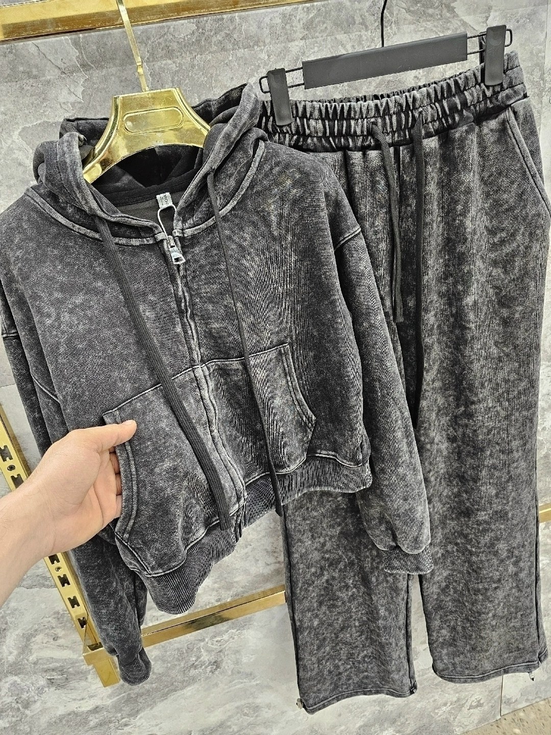 спортивные костюмы женские,спортивные костюм,костюмы двойки,велюровые костюмы,серый спортивный костюм женский