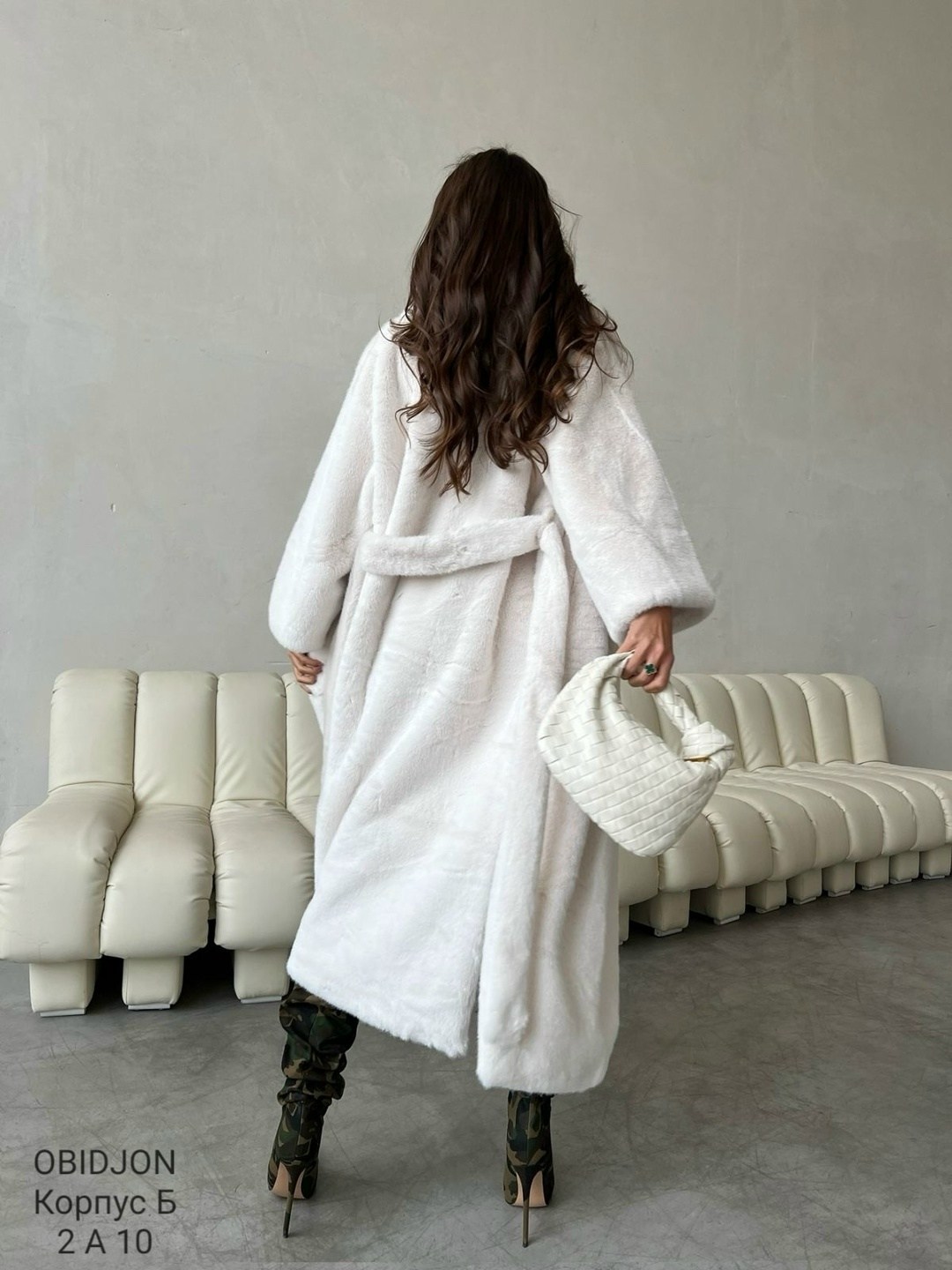 шуба белая,шубка,шуба из эко меха,белая шубка,женская шуба