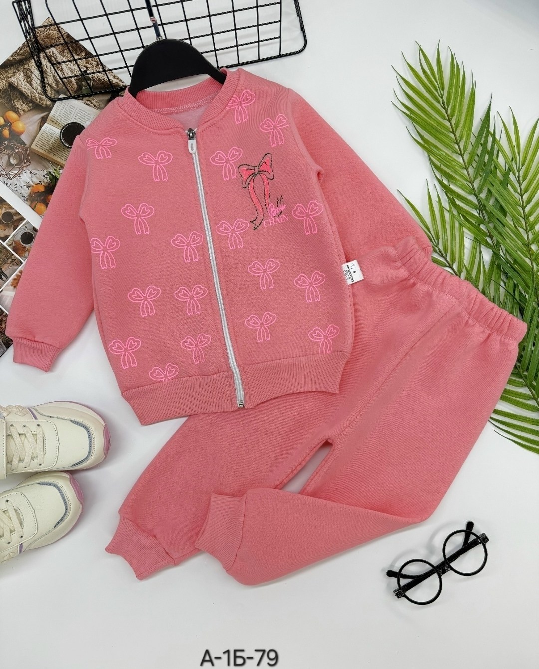 детские костюмы,костюмчик,костюм на флисе,спортивные костюм,костюмы спортивные для девочки