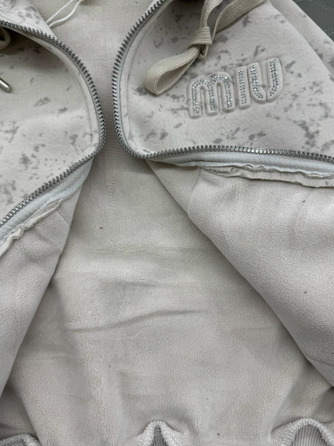 костюмы спортивные для девочки,костюмы для девочек,костюм с начесом для девочки,одежда для девочек,детские костюмы