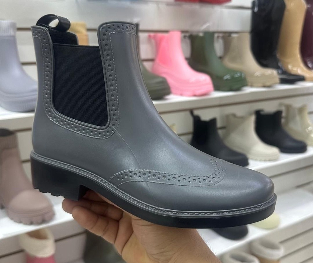 резиновые сапоги,женские резиновые сапоги,,резиновая ,мужские резиновые сапог