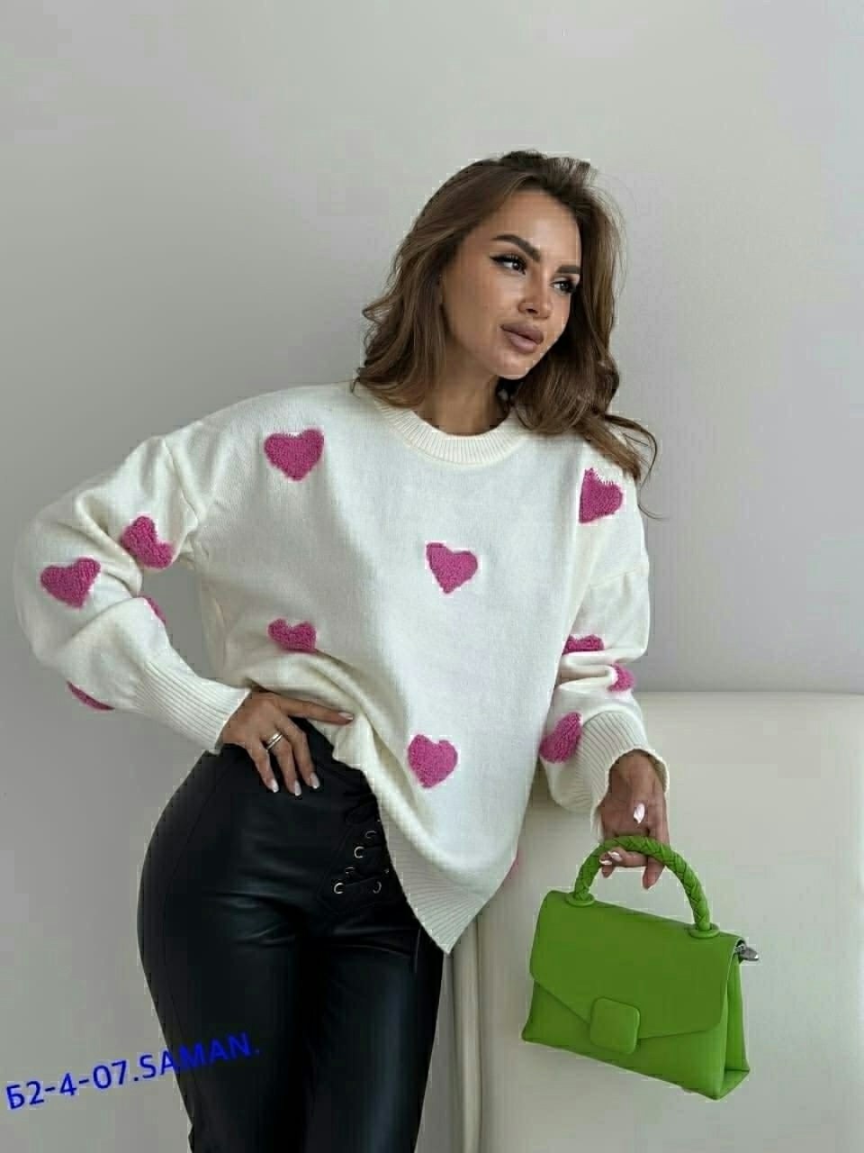 свитер с сердечками,женская кофта,женские свитера,модные свитера,свитер