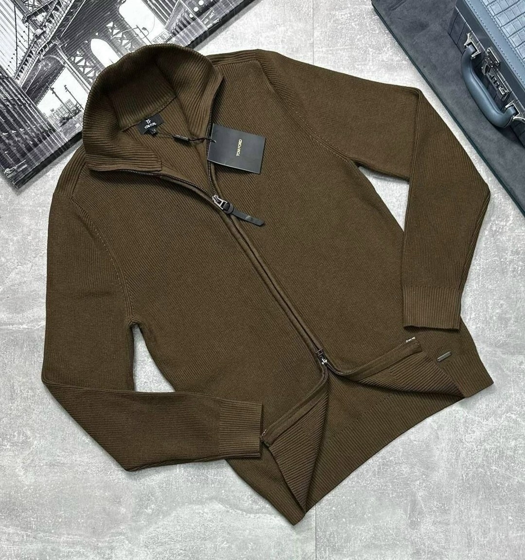 кардиган мужские,модели кардиган,коричневый кардиган,мужская кофта,мужской кардиган на молнии