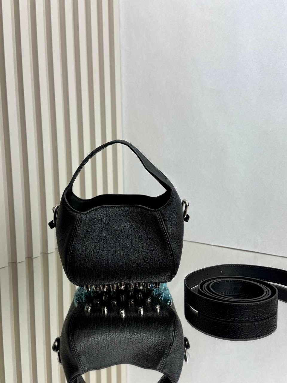 сумки,сумка,женская сумка,мини сумка,сумка с шипами