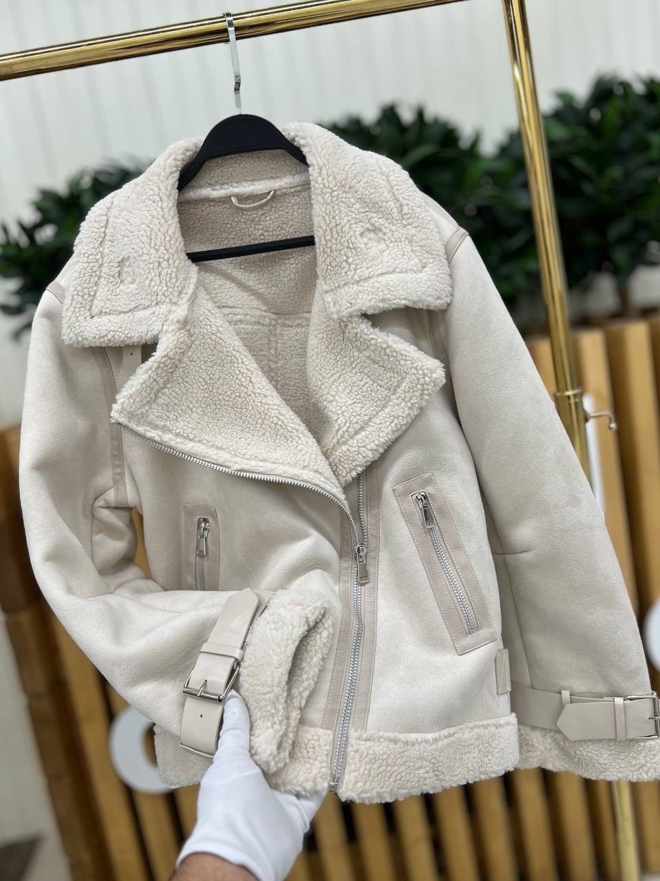 авиатор дубленка,дубленка зимняя,короткая дубленка,женская дублёнка,белая дубленка