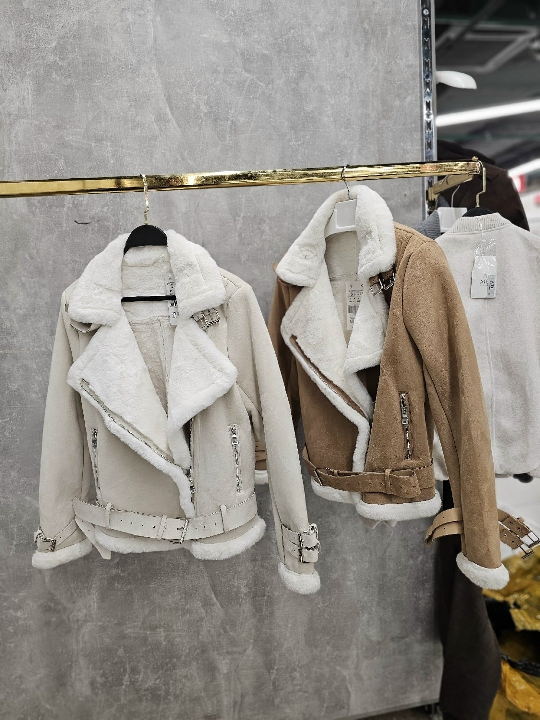 дублёнка авиатор,дубленка авиатор zara,стильная дубленка,модные женские дубленки,зимняя дубленка авиатор