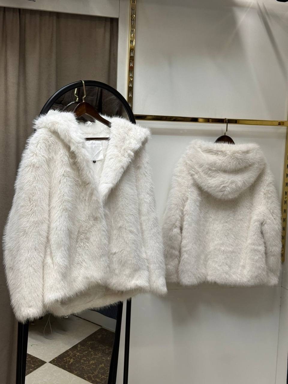 шуба короткая,шубка,шуба искусственная,меховая куртка,женская шуба