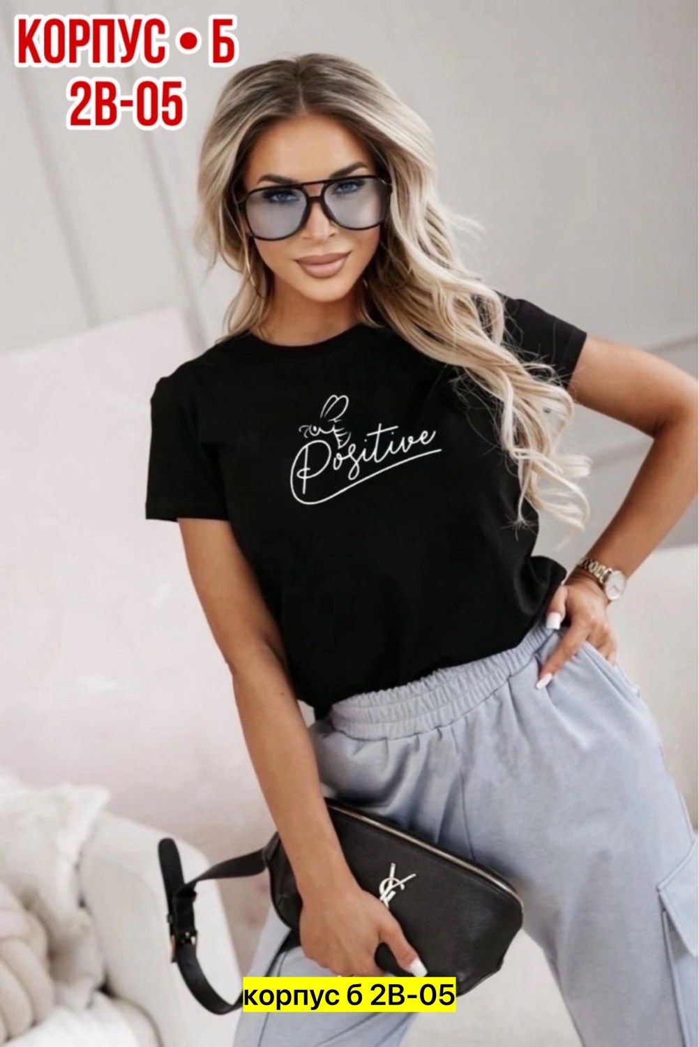 футболки женские ,футболка женская,футболка со стразами женская,модные футболки со стразами,