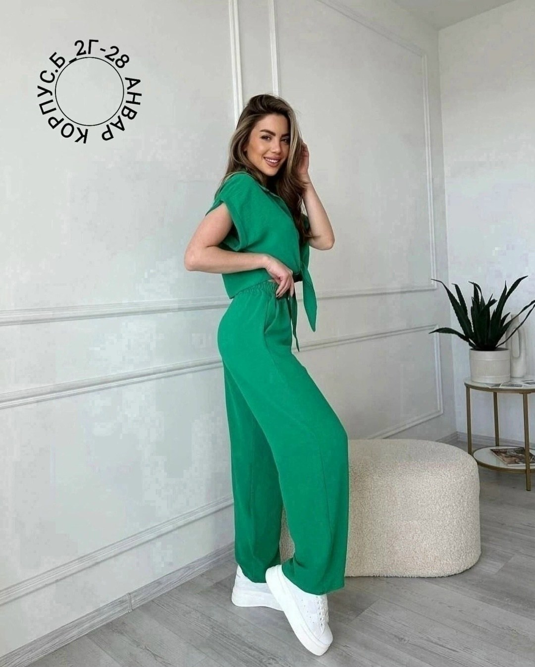 салатовый брючный костюм,костюмы брючный летний,летние костюмы,летние женские костюмы,женские костюмы