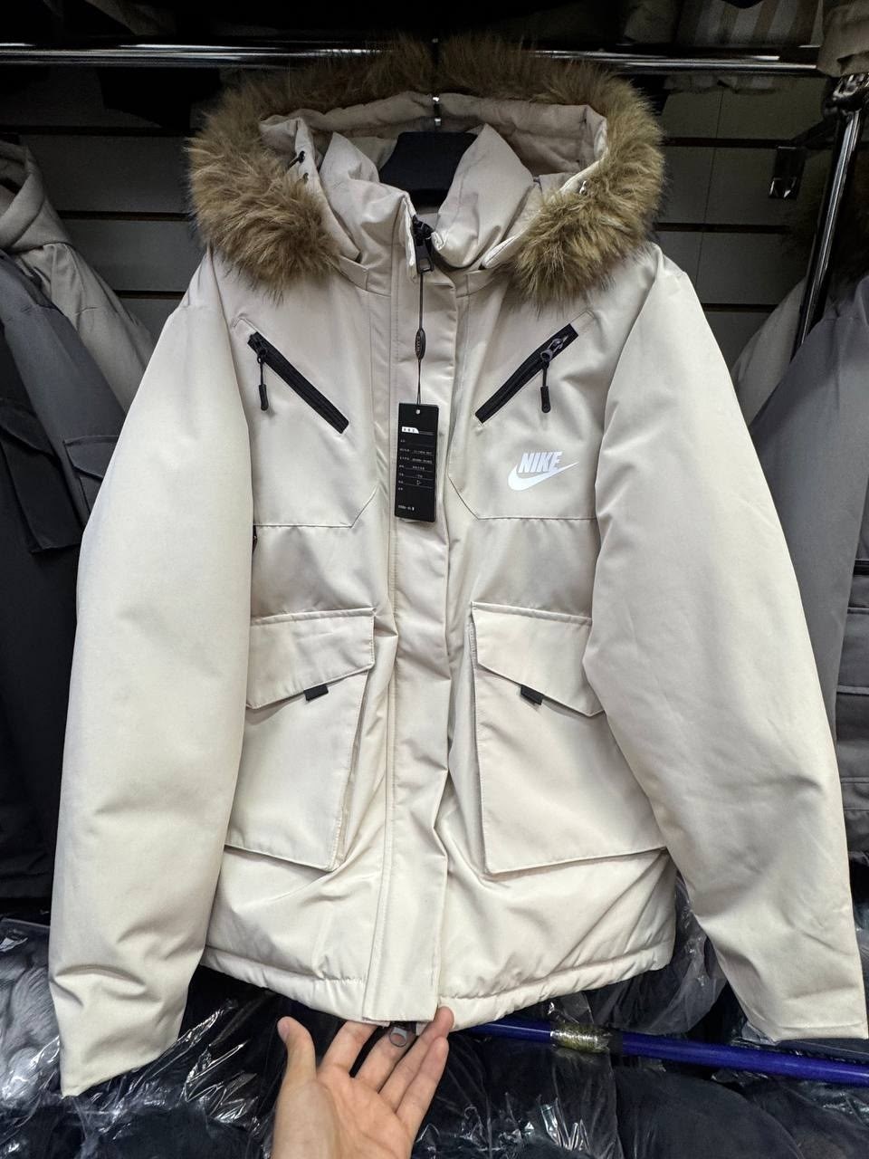 куртка зимняя,куртка мужская зимняя nike,куртка зимняя nike,пуховик зимний куртка,теплая куртка зимняя
