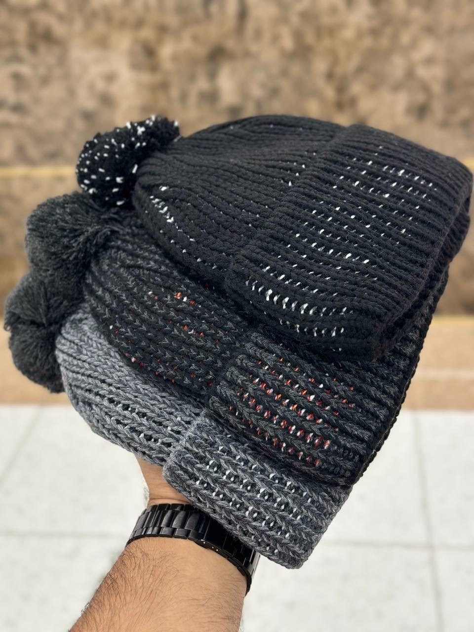 мужская вязаная шапка с помпоном,мужская вязаная шапка,шапка мужская с помпоном,шапка вязаная,мужская шапка