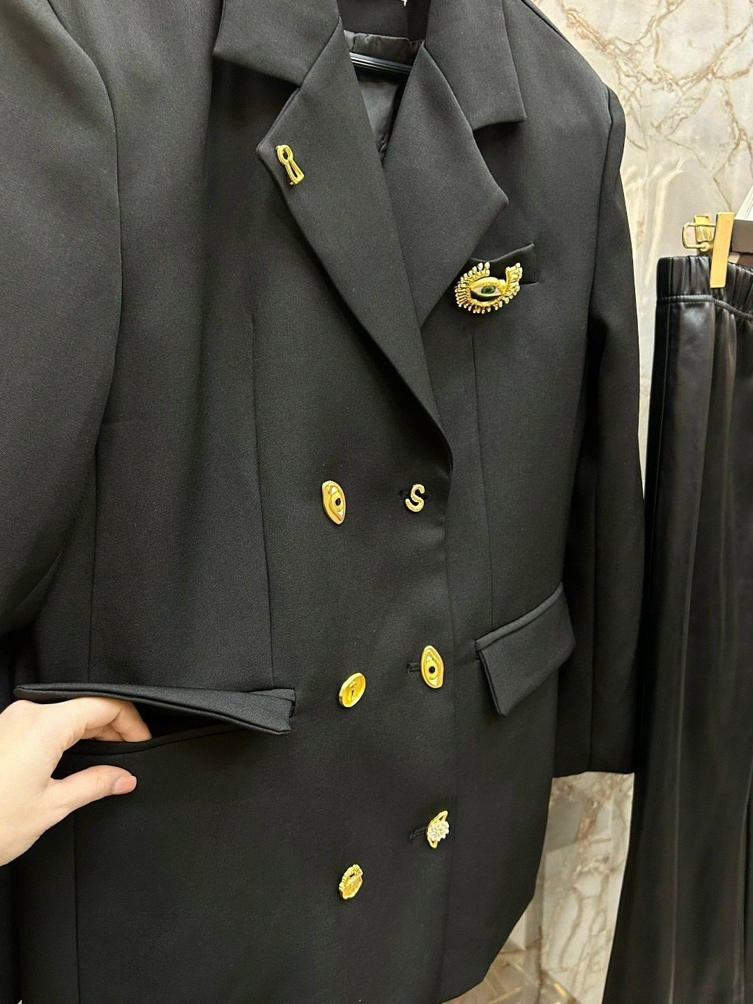 костюм пиджак,пиджак и брюки,пиджак,костюм двубортный,женский двубортный блейзер