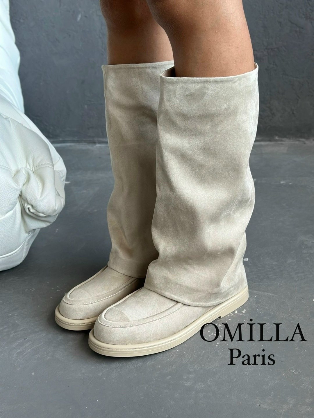 женские сапоги,замшевые сапоги,модные женские сапоги,модные сапоги,сапоги бежевые