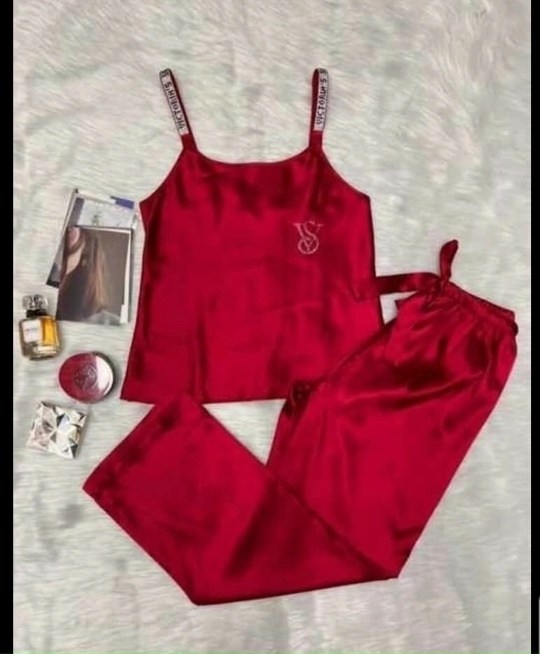 стильная пижама,пижама виктория сикрет черная со стразами,пижама женская,пижама шелковое,домашняя одежда пижама